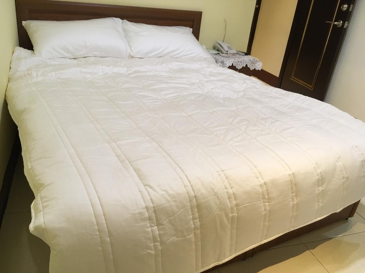 Hfun Hotel Kaohsiung Esterno foto